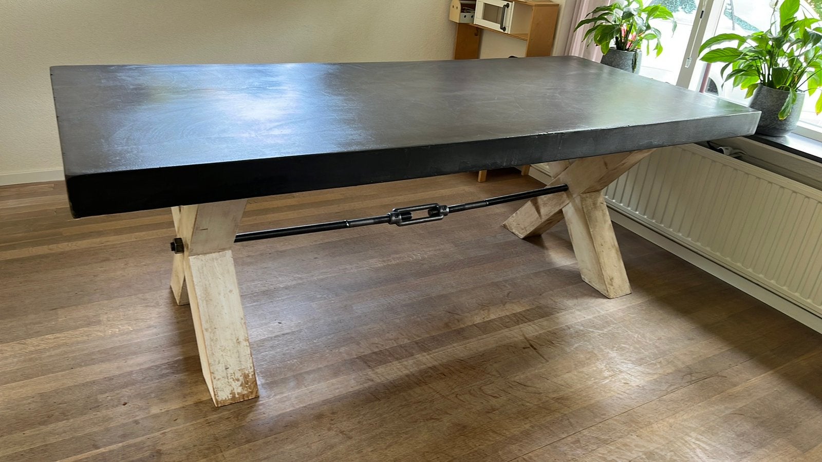 Beton Cire kruispoottafel, Huis en Inrichting, Ophalen, Gebruikt, 50 tot 100 cm, 150 tot 200 cm