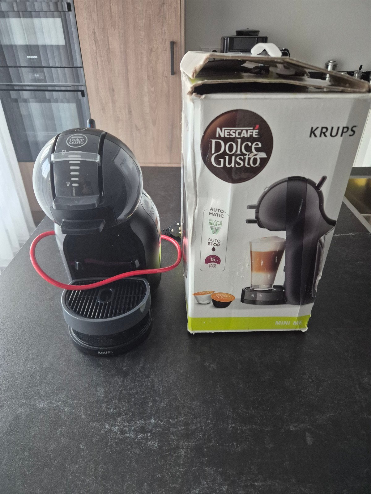 Nescafé Dolce Gusto Krups Mini Me Koffiezetapparaat, Gebruikt, Koffiemachine, Ophalen of Verzenden, 1 kopje