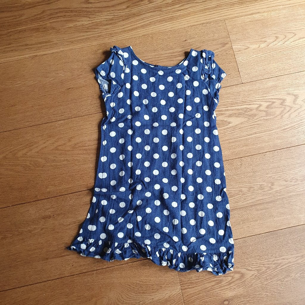 Blauwe jurk met witte stippen van Europe Kids maat 134-140, Kinderen en Baby's, Kinderkleding | Maat 134, Ophalen of Verzenden