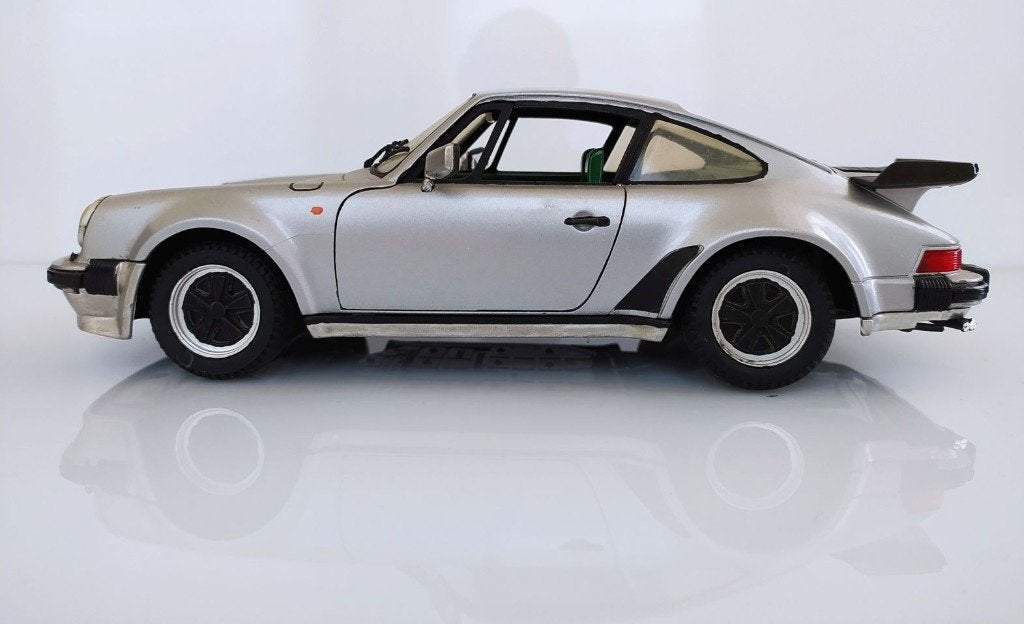 Porsche 911 Turbo 930 Turbo Tonka 1:16 1:18, Ophalen of Verzenden, Gebruikt, Auto, Overige merken