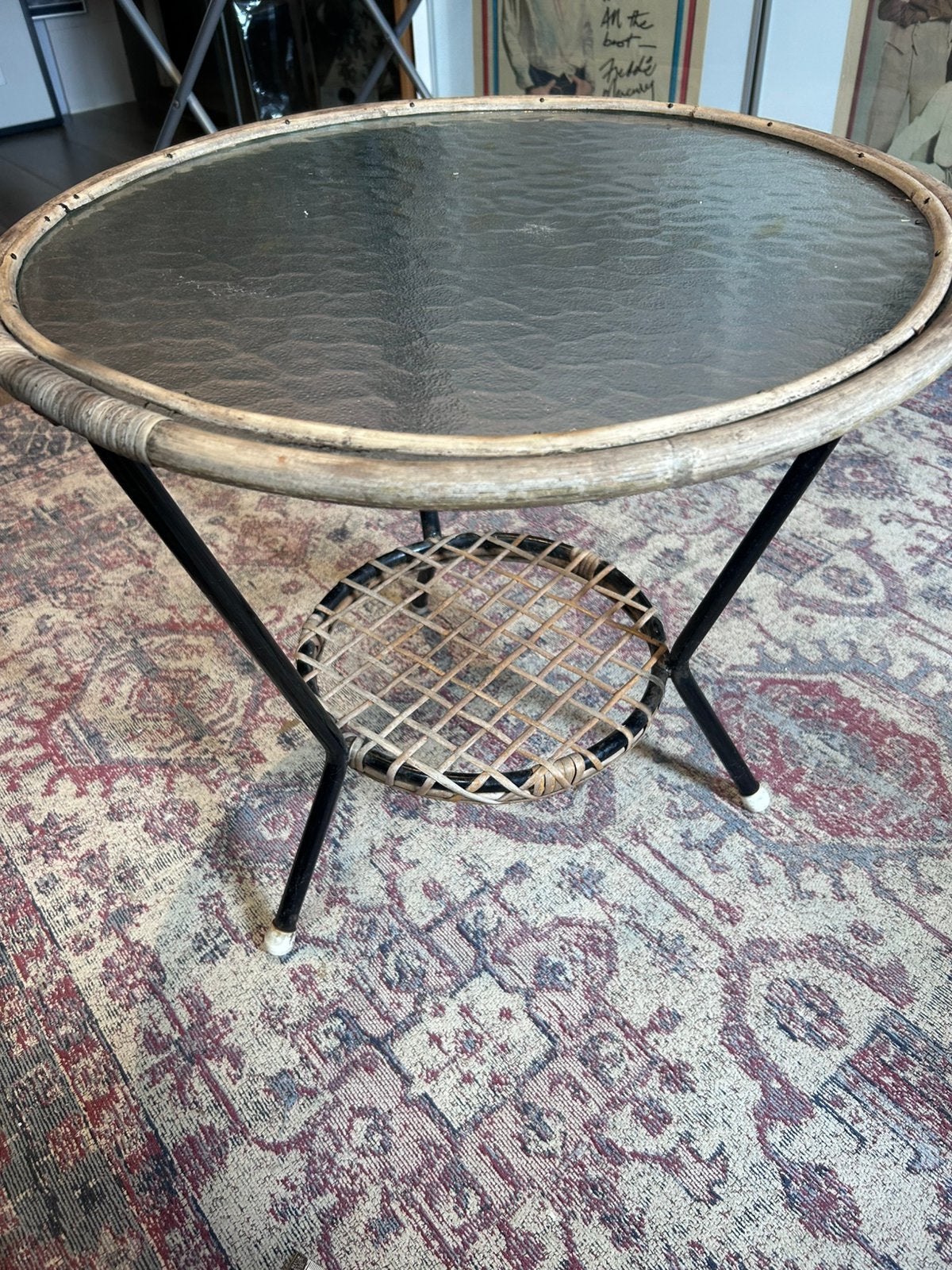Vintage driepoot tafel bamboe en glas tafelblad, Ophalen, 75 cm of meer, 60 cm of meer, Rechthoekig