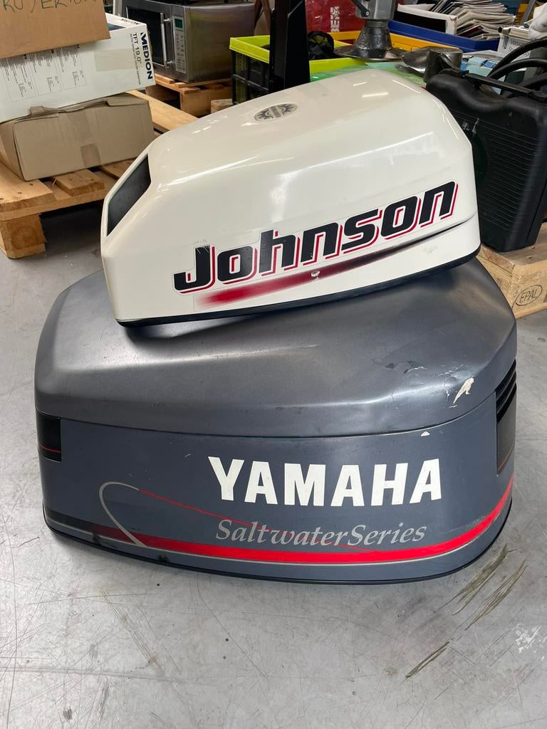 YAMAHA en JOHNSON Buitenboord motor kap, Watersport en Boten, Ophalen, Gebruikt, Motor en Techniek
