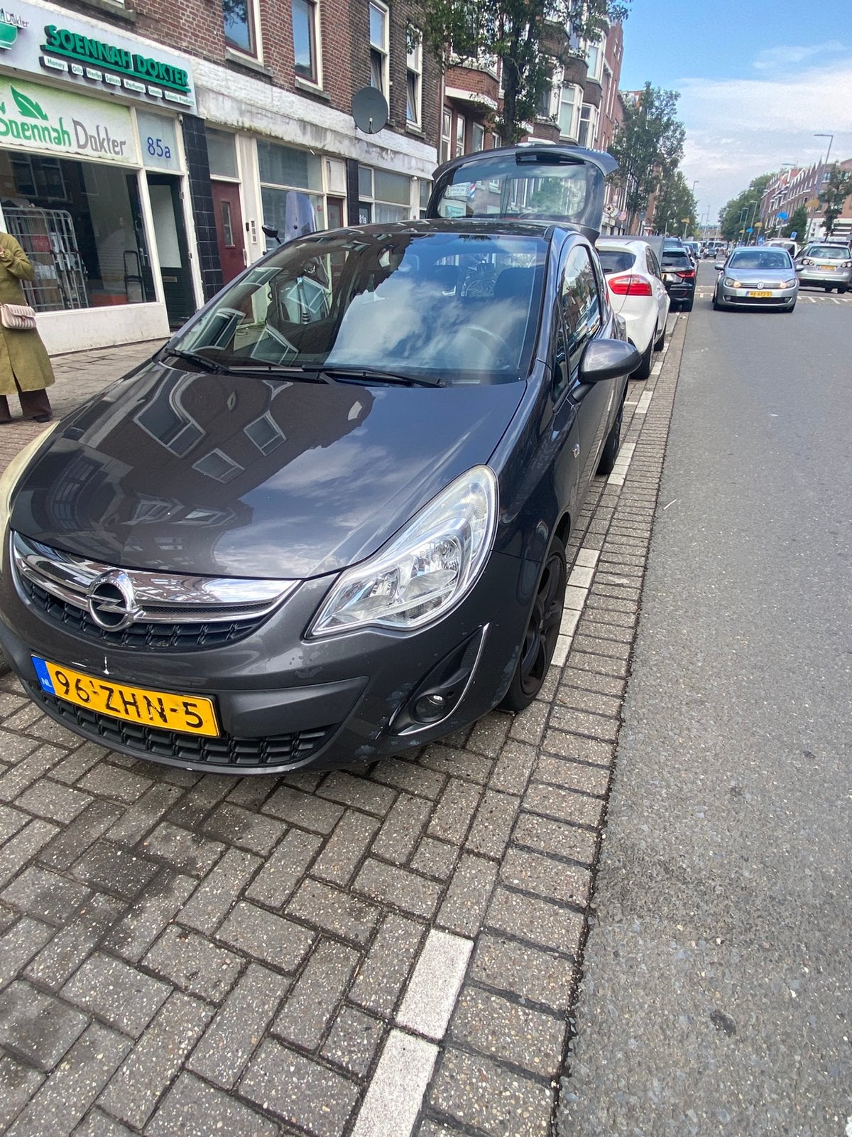 Opel Corsa 1.2 16V LPG 3D 2012 Grijs, Voorwielaandrijving, 83 pk, 4 cilinders, 1229 cc