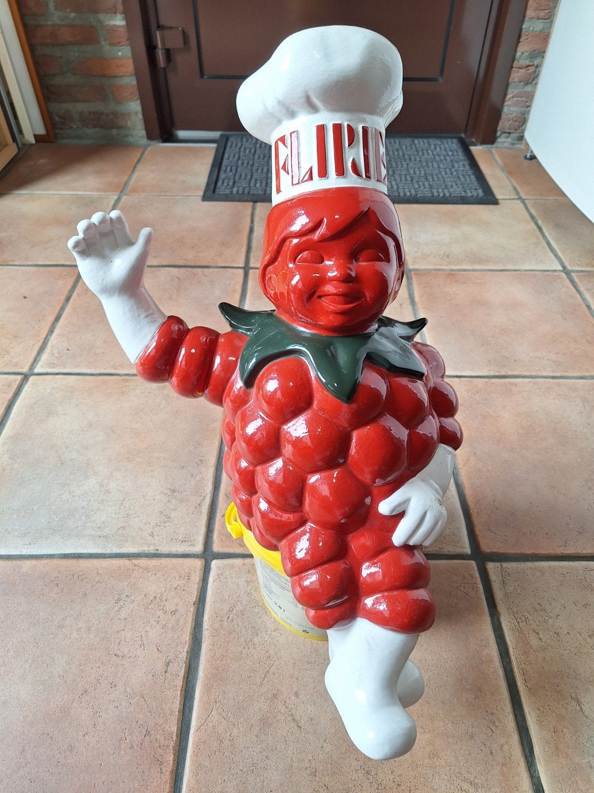 FLIPJE TIEL VINTAGE FRUITMASCOTTE STRIPFIGUUR, Ophalen of Verzenden, Gebruikt, Gebruiksvoorwerp