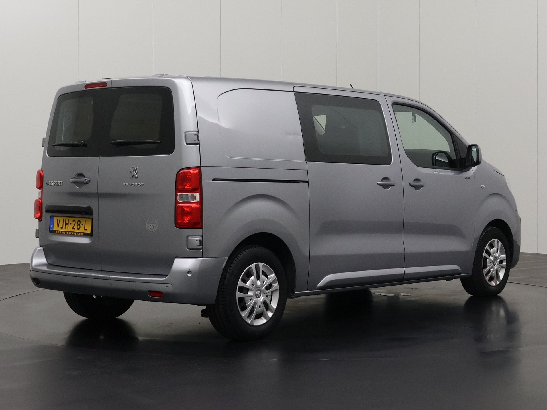 Peugeot e-Expert Lang 75 kWh Pro | Elektrisch SOH 92% | Navi, Dealer onderhouden, 136 pk, Gebruikt, Zwart