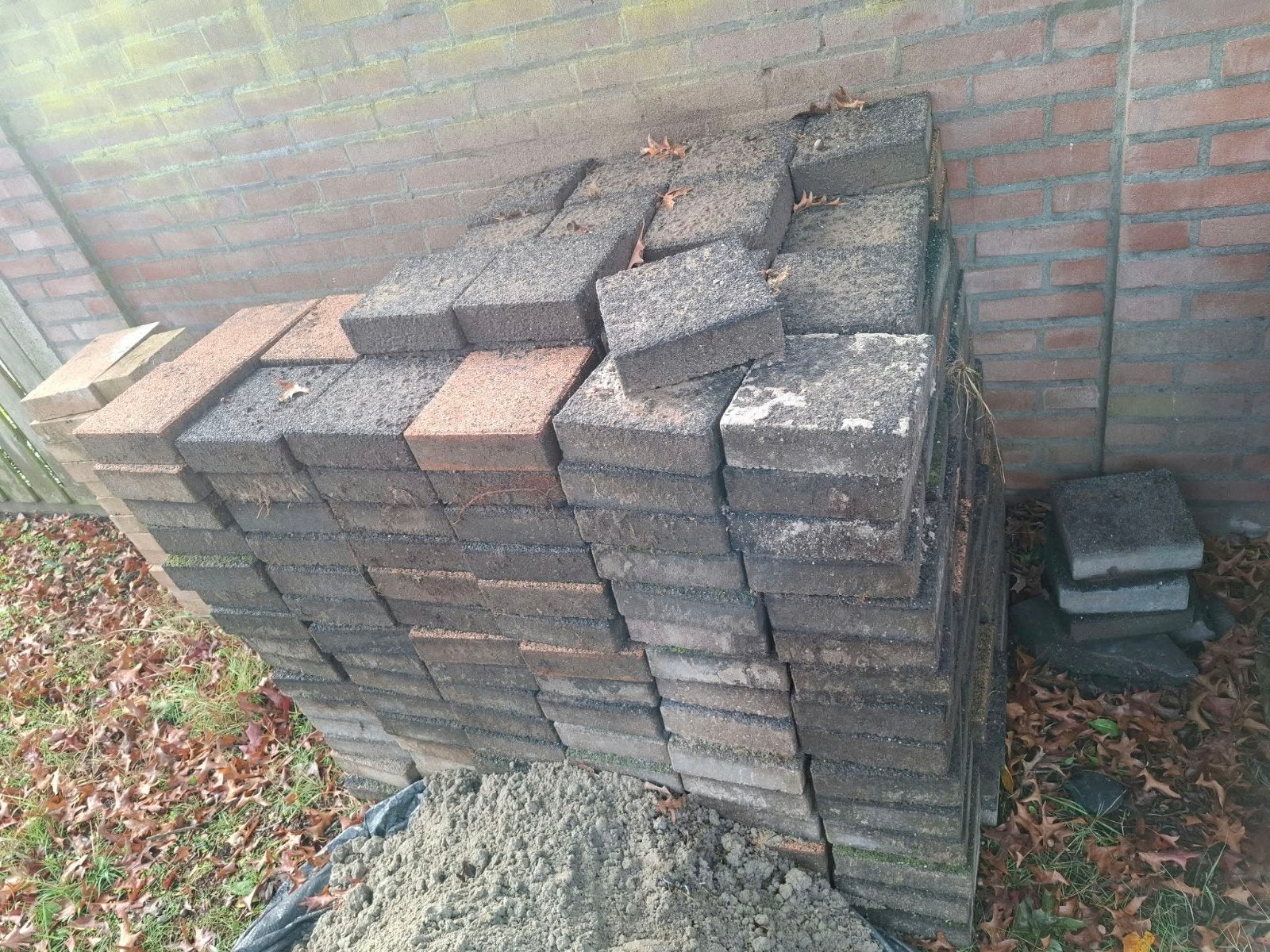 Koppelstones 15x15 en palissaden, Ophalen, Gebruikt, Beton, Klinkers