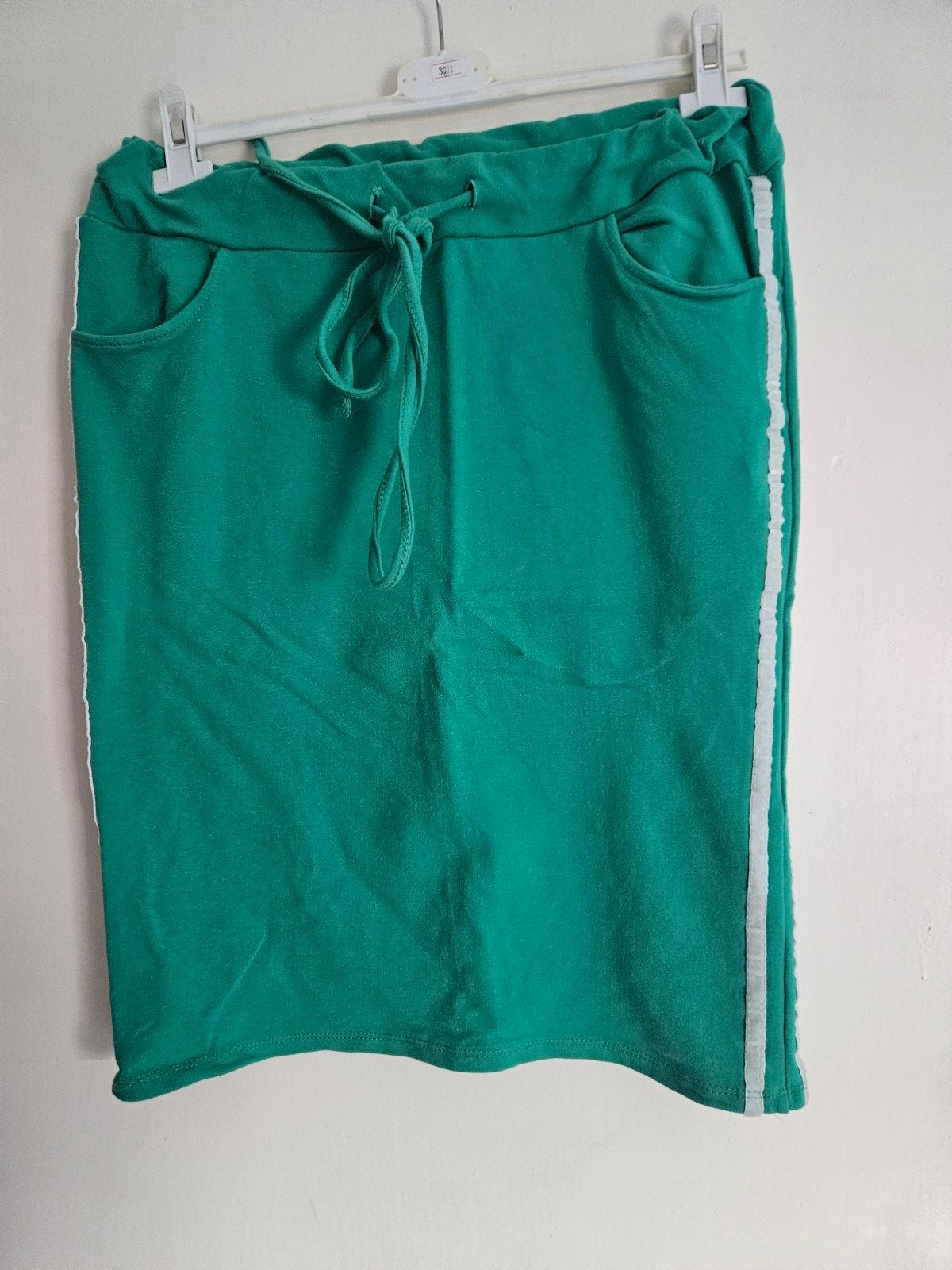 groene rok met bies, Ophalen of Verzenden, Groen