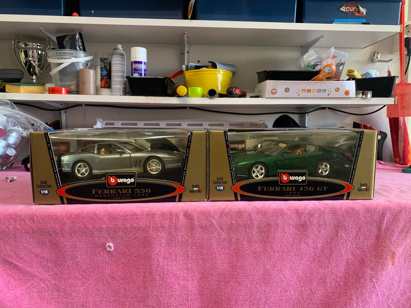 Burago Ferrari 550 Maranello 1996 en Ferrari 456 GT 1992, Ophalen, Zo goed als nieuw, Auto, Bburago