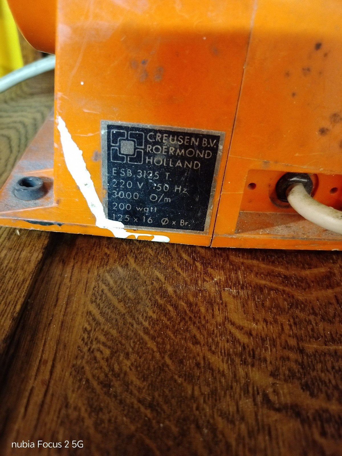 Creusen Werkbankslijpmachine ESB.3125 T - 200 Watt, Doe-het-zelf en Verbouw, Gereedschap | Slijpmachines, Ophalen of Verzenden
