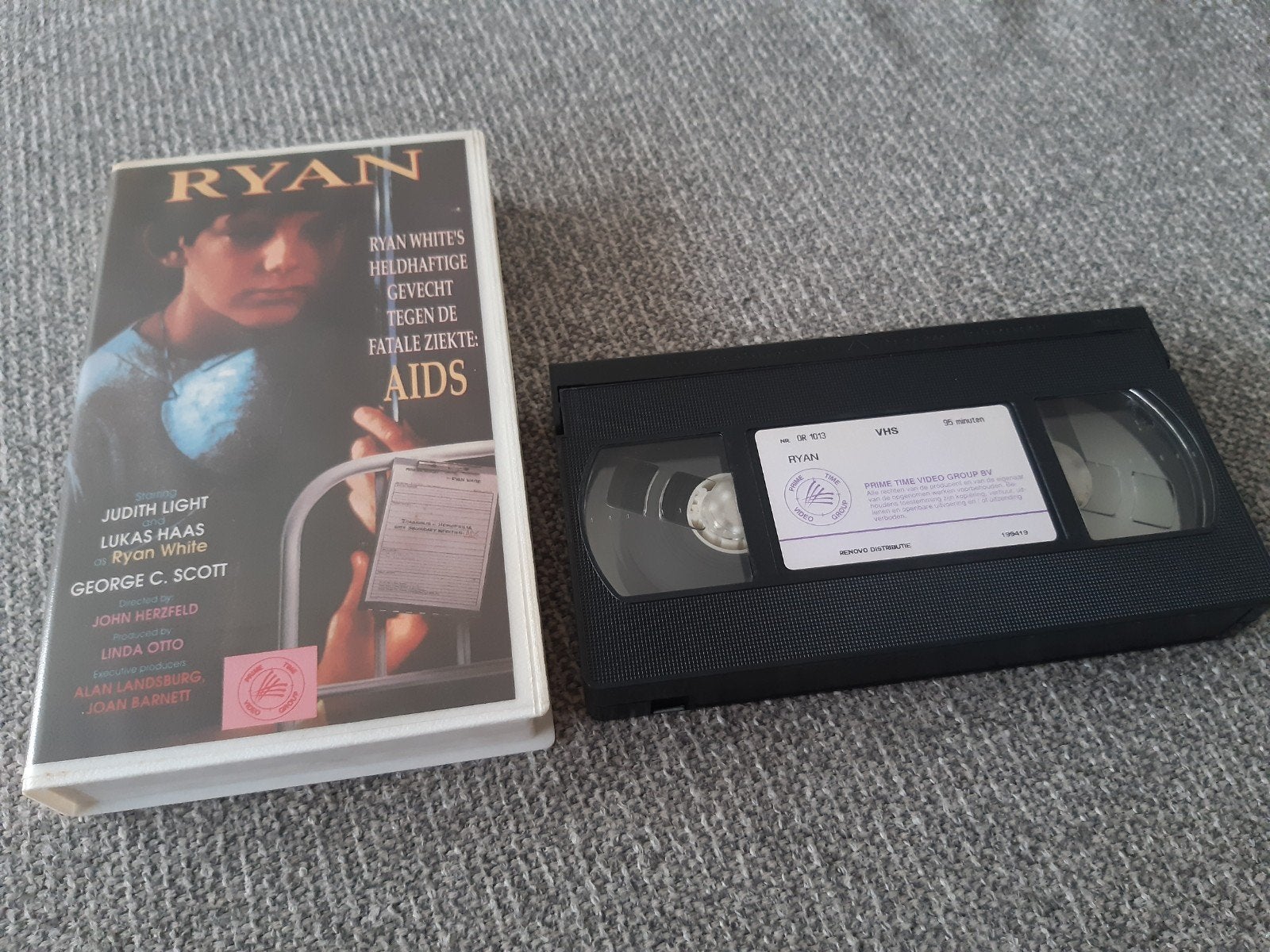 VHS. RYAN. Judith Light. Lukas Haas., Alle leeftijden, Verzenden, Zo goed als nieuw, Actie en Avontuur