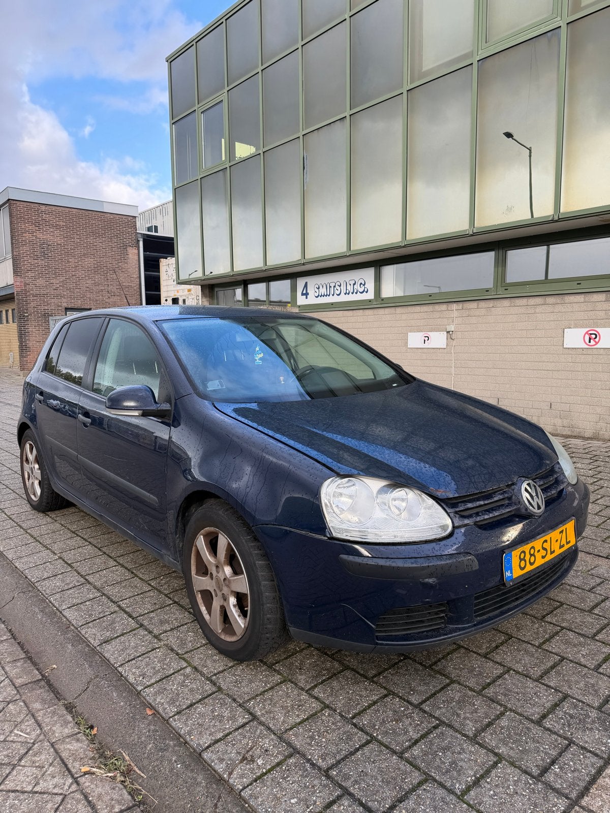 Volkswagen Golf 1.6 75KW 5D 2006 Blauw, Voorwielaandrijving, 4 cilinders, Blauw, 620 kg