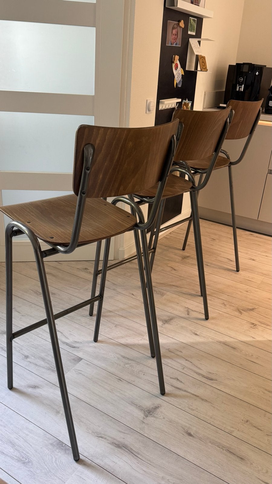 Foto 4 van 3x Lizitte barkruk industrieel hout metaal vintage retro