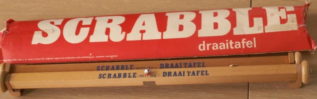 Originele draaitafel voor Scrabble merk Sio, Hobby en Vrije tijd, Gezelschapsspellen | Bordspellen, Ophalen of Verzenden, Zo goed als nieuw