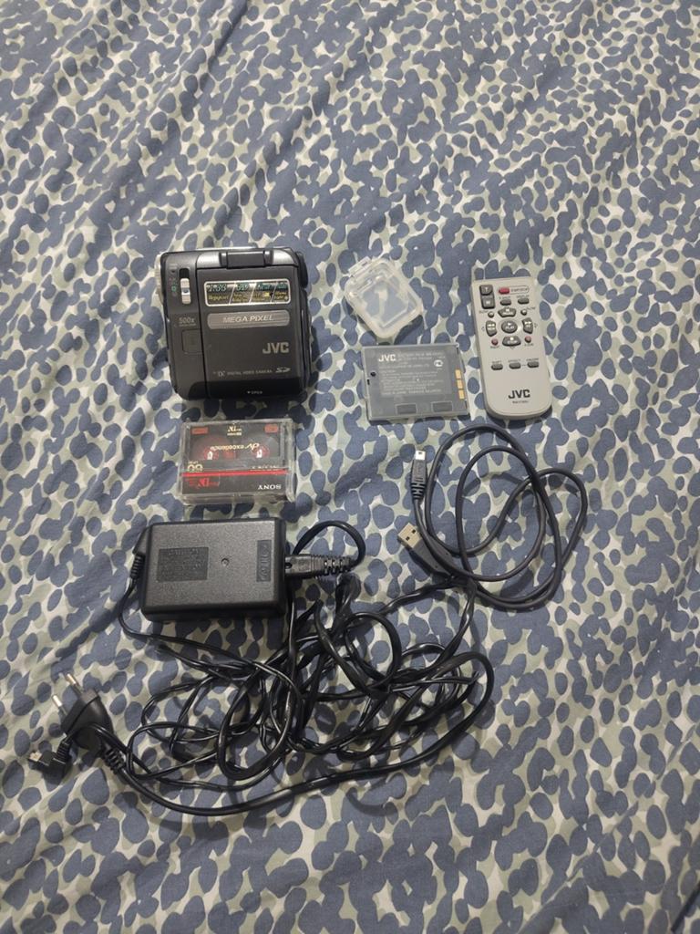 jvc videocamera, Ophalen of Verzenden