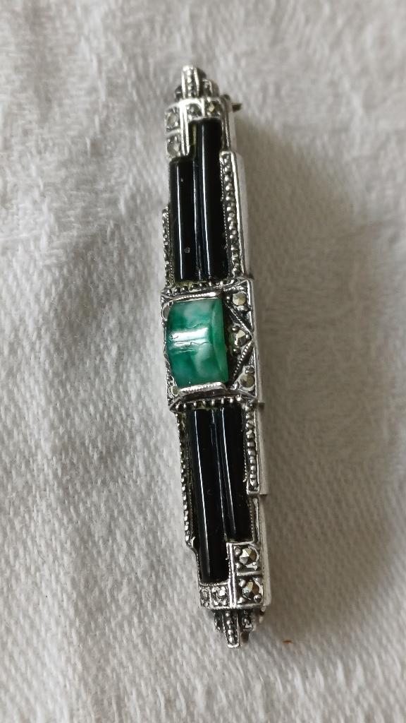 Antieke Art Deco zilveren broche, Theodor Fahrner?, Sieraden, Tassen en Uiterlijk, Ophalen of Verzenden, Zilver, Broche, Met edelsteen