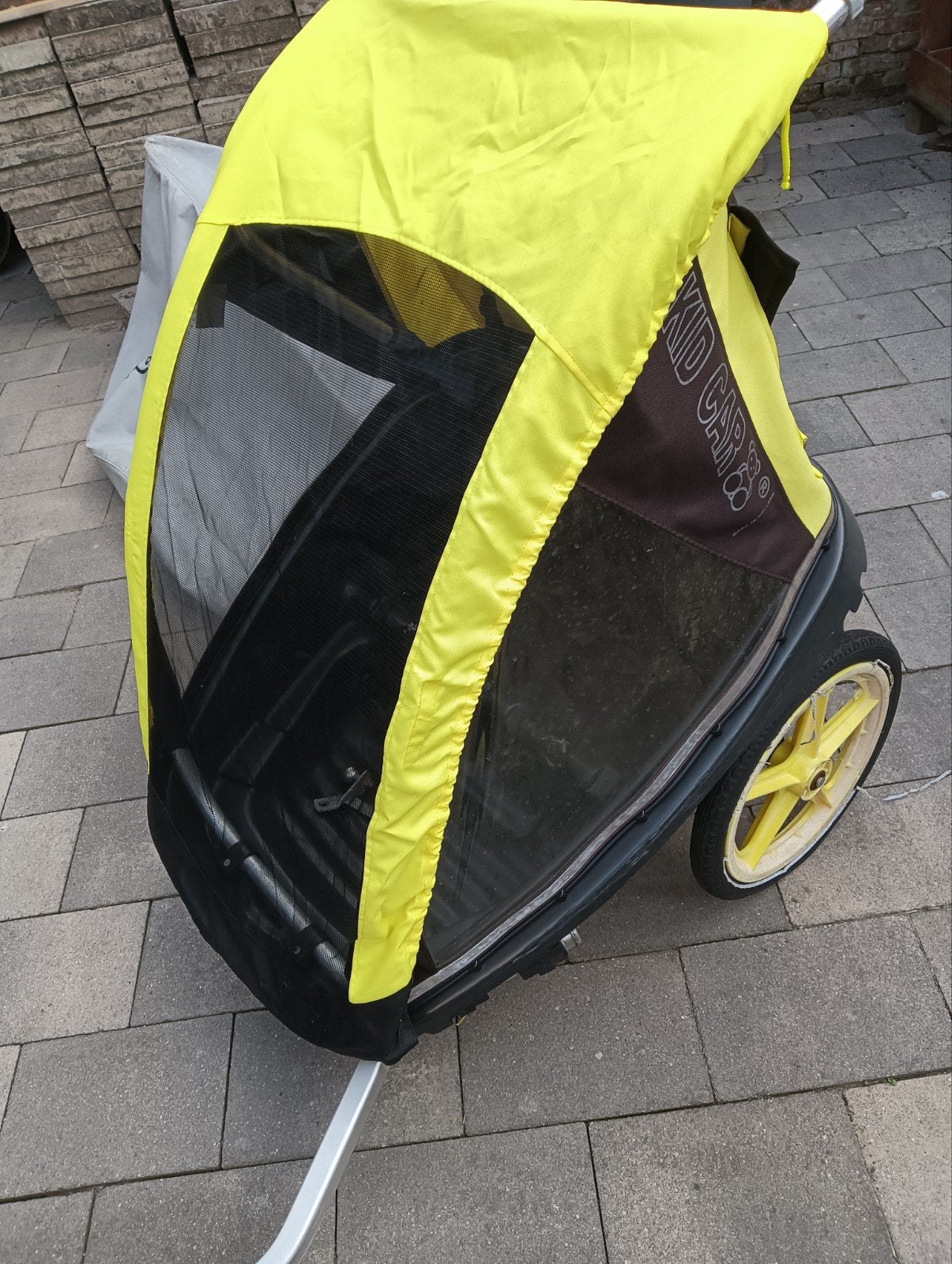 Kid Car Fietskar - Geel/Zwart, Fietsen en Brommers, Fietsaccessoires | Aanhangers en Karren, Gebruikt, Kinderkar, Ophalen