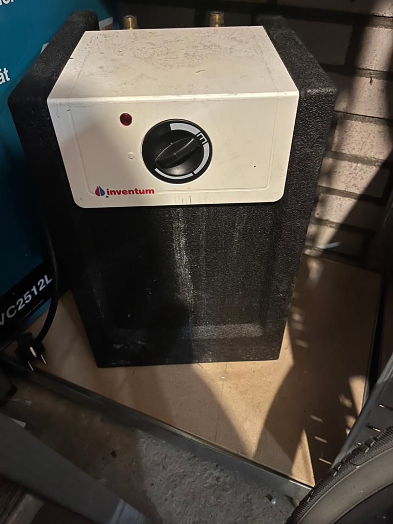 Inventum Q-line 10 liter elektrische keukenboiler 2000 W, Minder dan 20 liter, Boiler, Ophalen of Verzenden, Minder dan 3 jaar oud