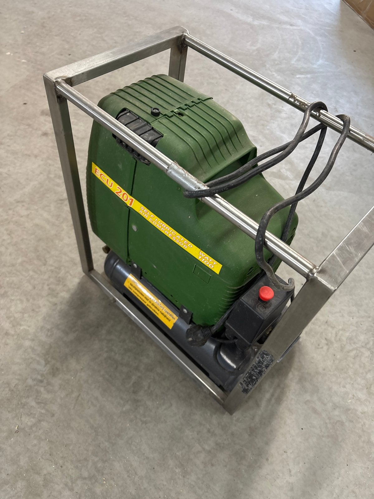 LWA ECU 201 Compressor - 8 bar, 1.5 kW, Ophalen, Gebruikt, 6 tot 10 bar, Minder dan 200 liter/min
