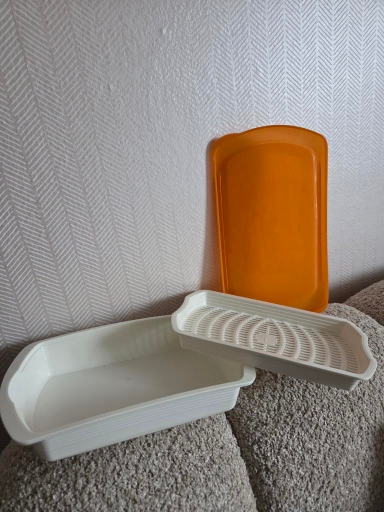 Tupperware schaal met uitlekbak en deksel, Huis en Inrichting, Keuken | Tupperware, Gebruikt, Schaal, Wit, Oranje, Ophalen of Verzenden