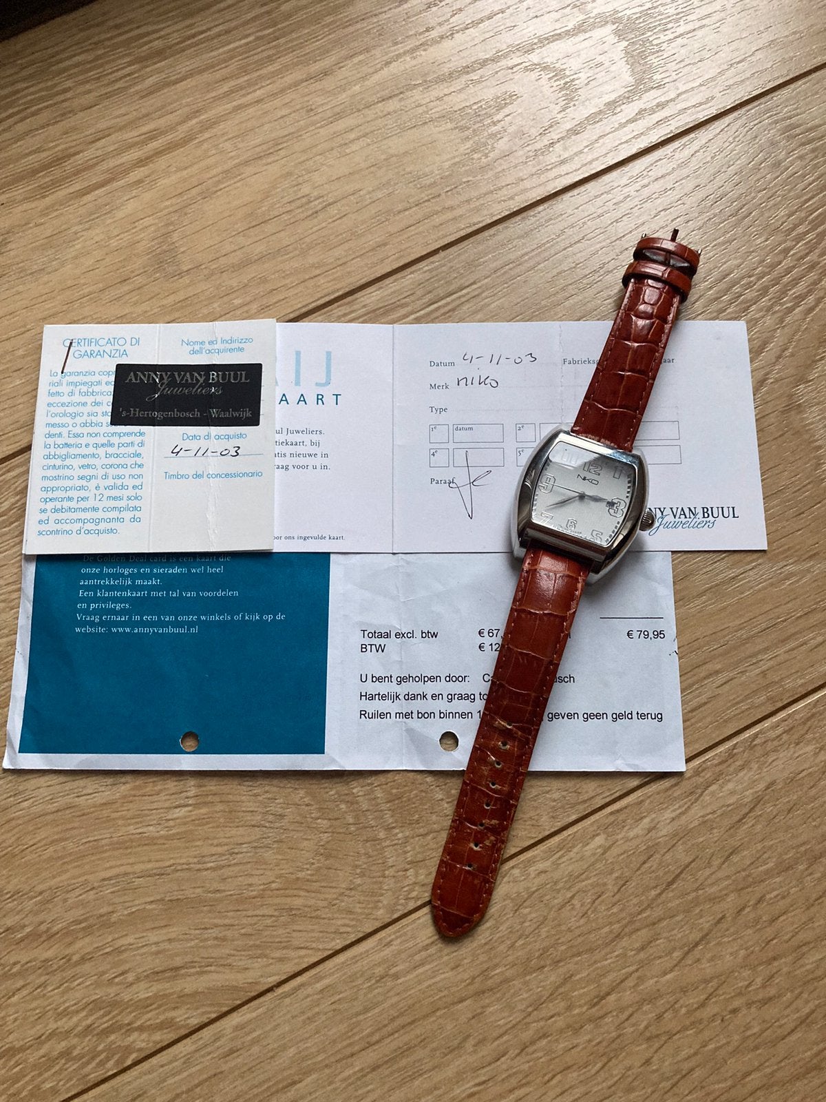 Horloge Niko met garantiekaart voor 6 nieuwe batterijen, Ophalen of Verzenden, Polshorloge, Overige merken