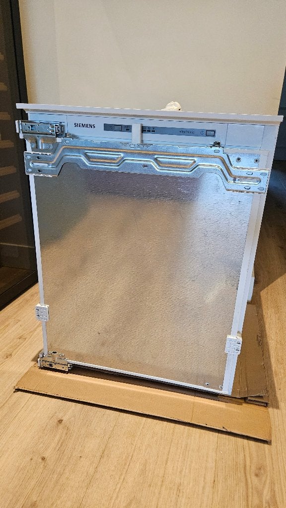 Siemens Integreerbare vrieskast IQ500 met lowFrost, Witgoed en Apparatuur, Vriezers en Diepvrieskisten, Gebruikt, Minder dan 85 cm