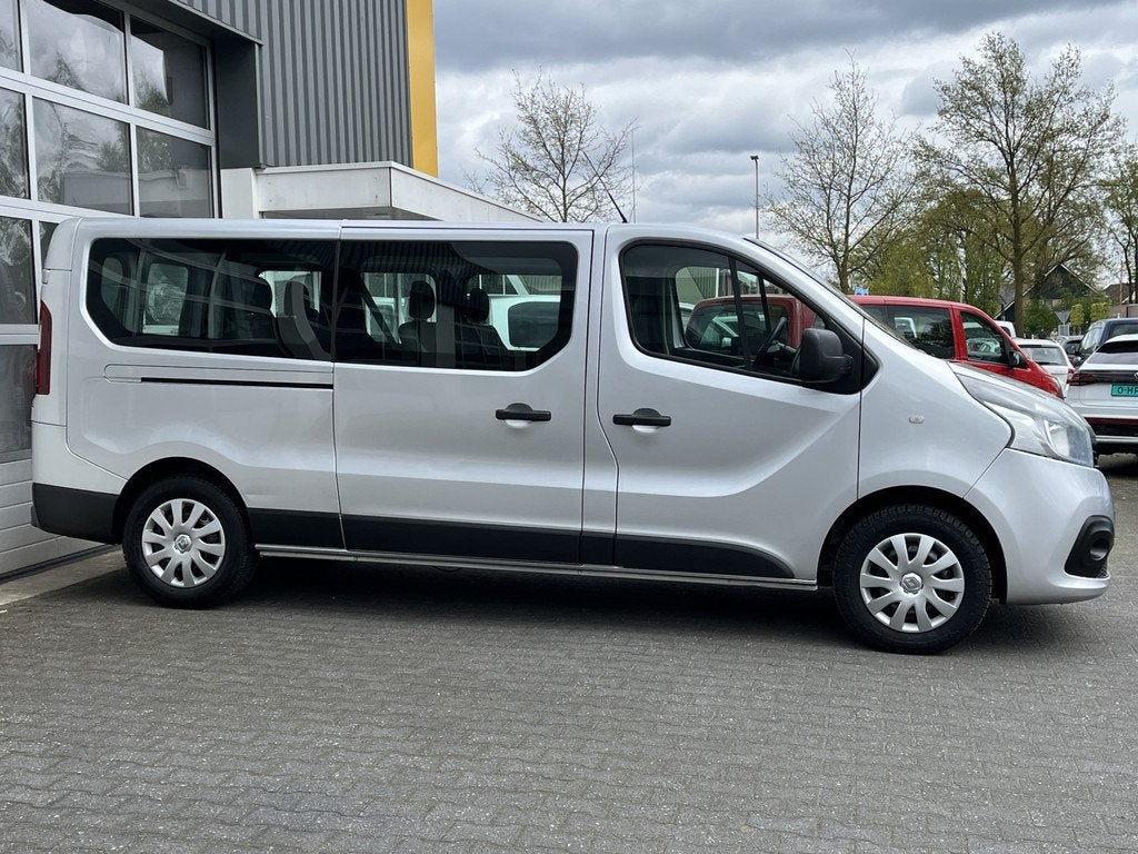 Renault Trafic Passenger 9 persoons 1.6 dCi BTW / BPM vrij m, Auto's, Renault, Voorwielaandrijving, Stof, Gebruikt, 2000 kg