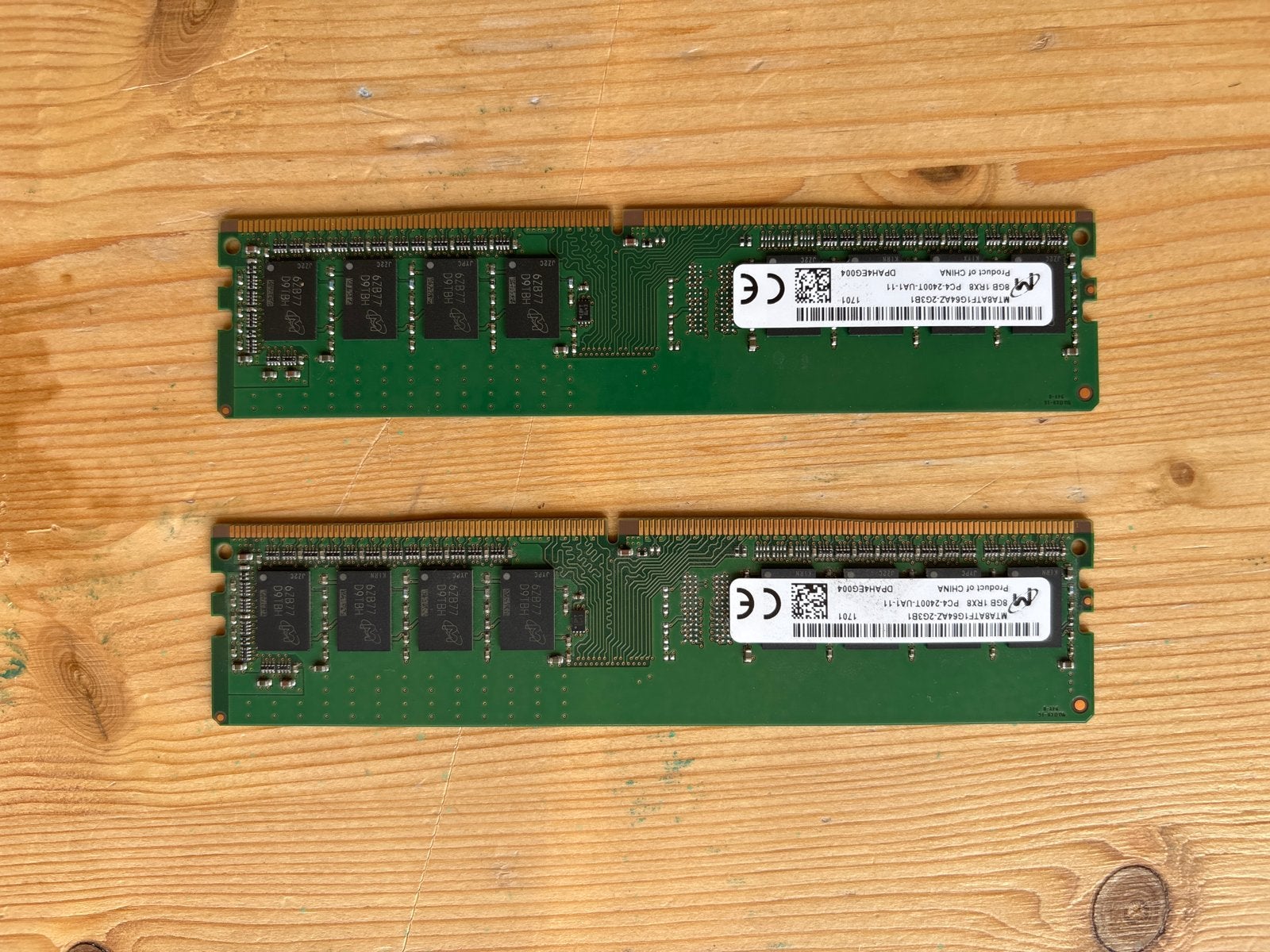 2x 8GB DDR4 Micron RAM, Server, DDR4, Ophalen of Verzenden, Zo goed als nieuw
