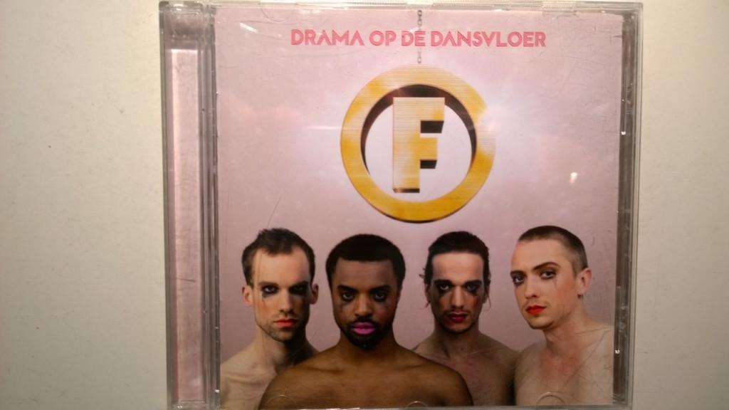 F (12) - Drama Op De Dansvloer, Ophalen of Verzenden, Zo goed als nieuw