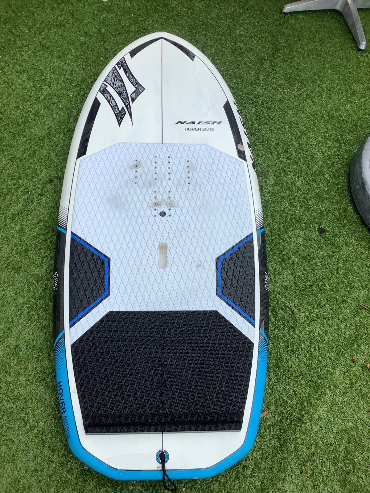 Naish Hover Ascend 102L Foilboard - Gebruikt, Watersport en Boten, Ophalen, Gebruikt, Wingsurf-board
