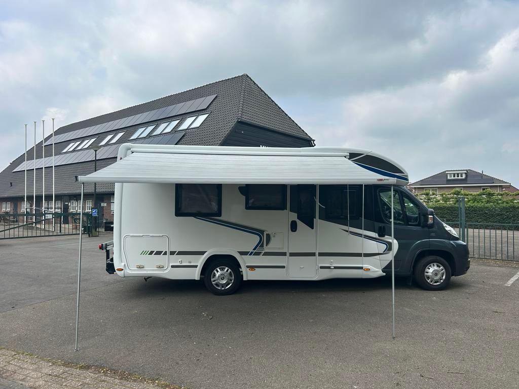 Chausson 618 Welcome 2014 - Queensbed, Fietsendrager, Ophalen