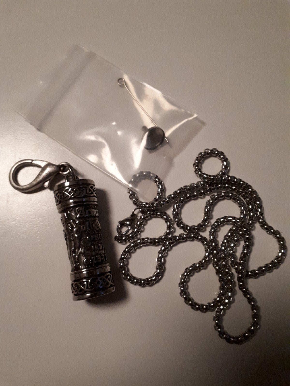 Ashanger Keltische vulsetje ketting en karbijnhaak nieuw, Overige materialen, Verstelbaar, Nieuw, Ophalen of Verzenden