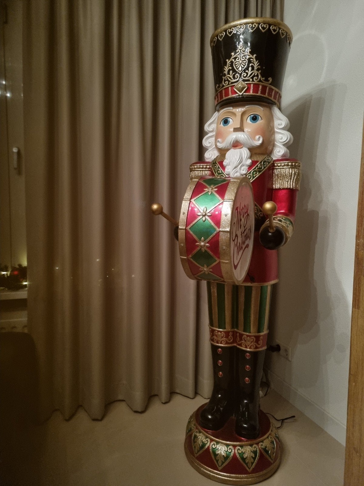 UNIEKE GROTE NOTENKRAKER VAN CA. 1,85 METER, Ophalen, Zo goed als nieuw