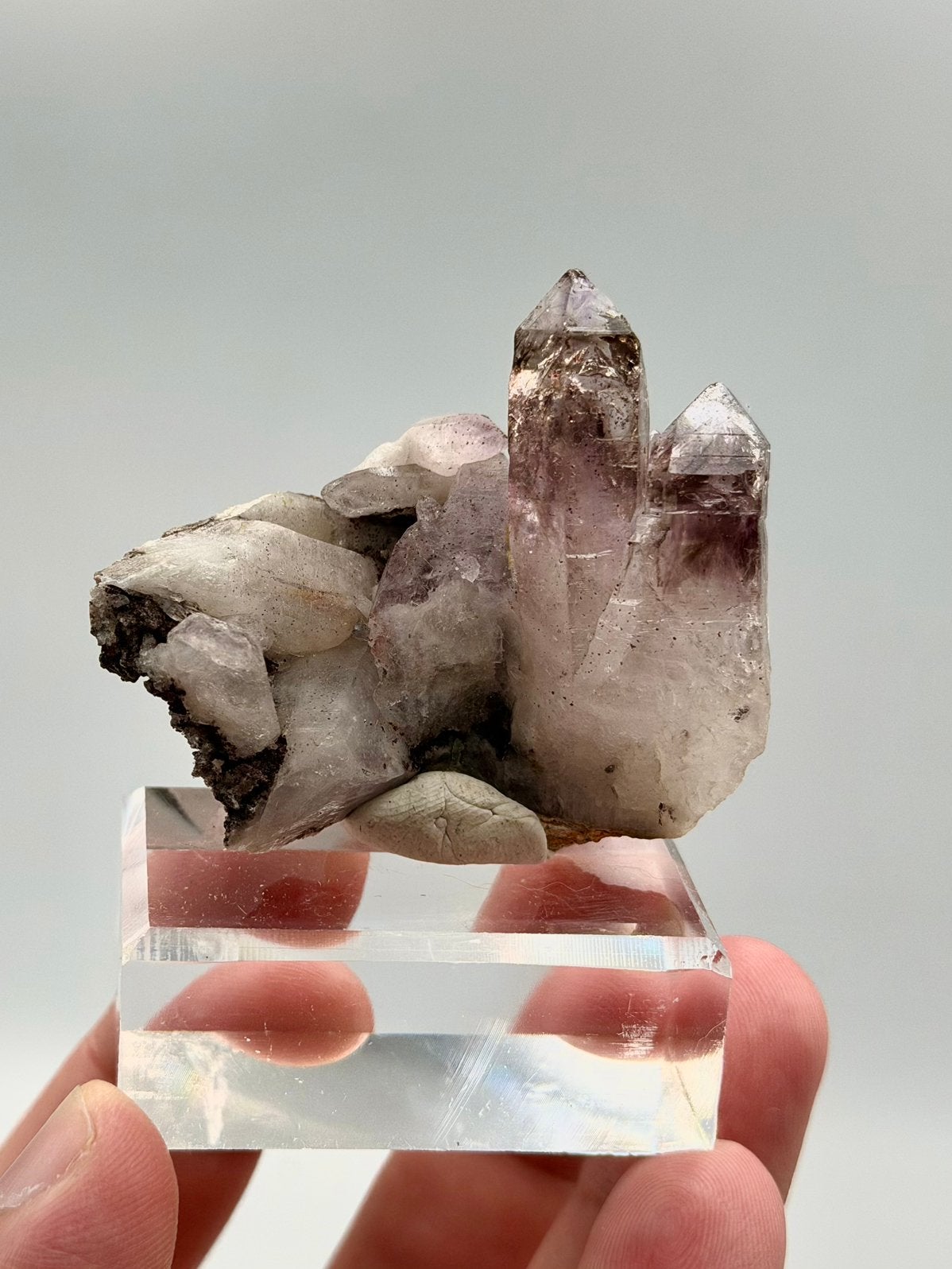 Smokey amethyst cluster with hematite inclusions, Ophalen of Verzenden