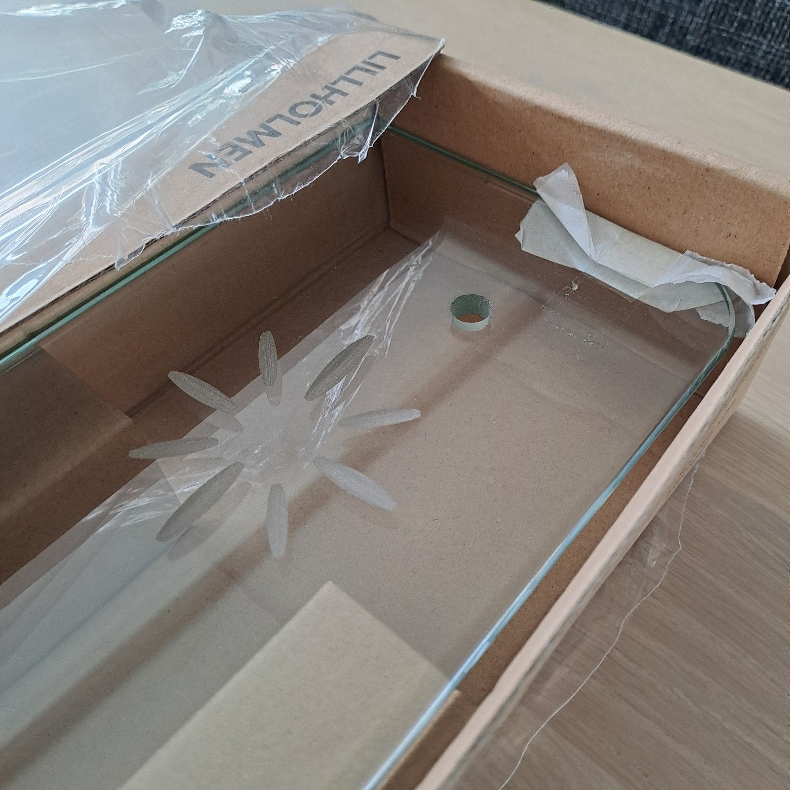 Glazen badkamer plankje, lillholmen ikea., Huis en Inrichting, Badkamer | Badkamermeubels, Minder dan 50 cm, Overige typen, Nieuw
