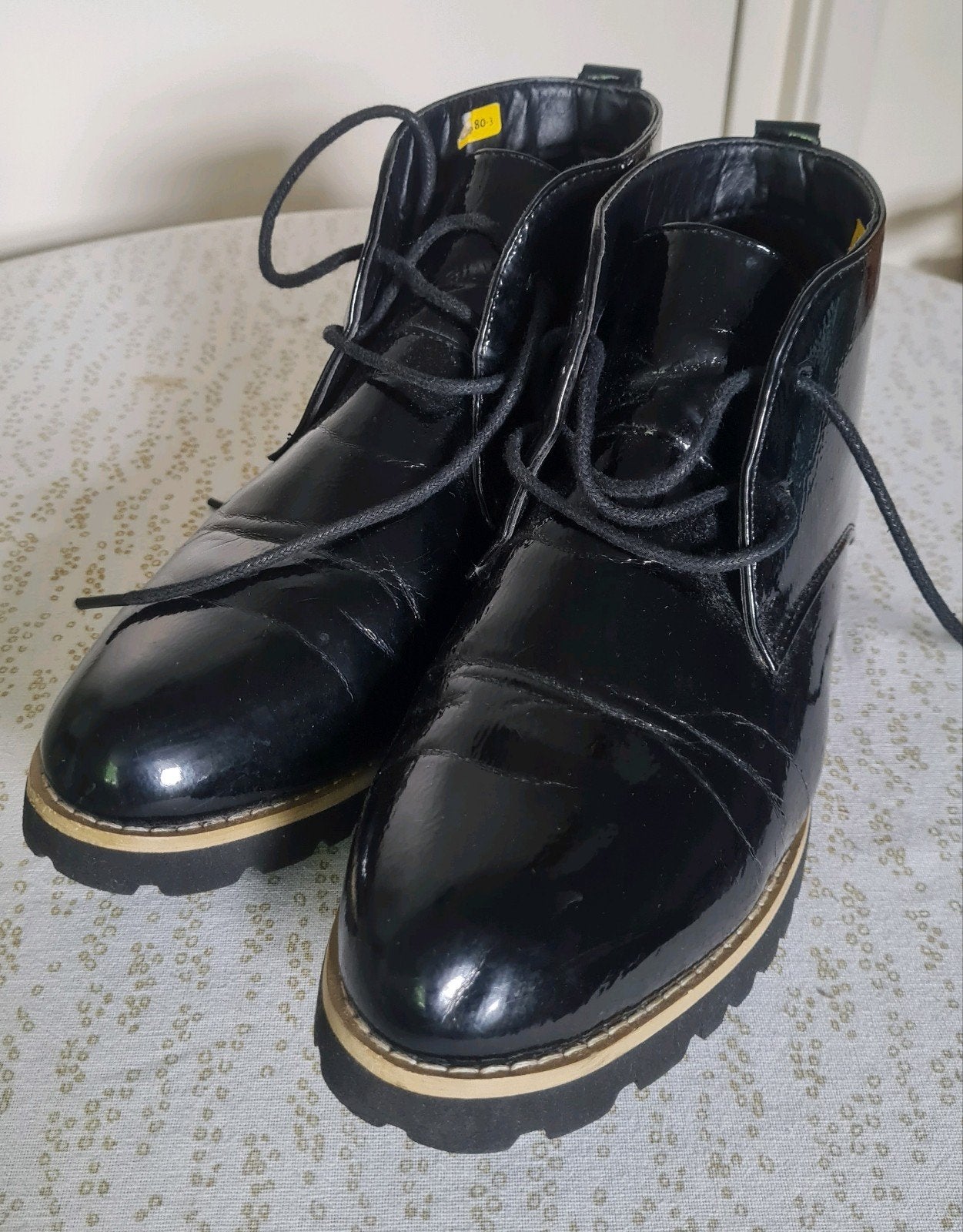 Hoge Zwarte Lakschoenen - Stijlvol en Comfortabel, Blue Box, Zwart, Lage of Enkellaarzen, Ophalen of Verzenden