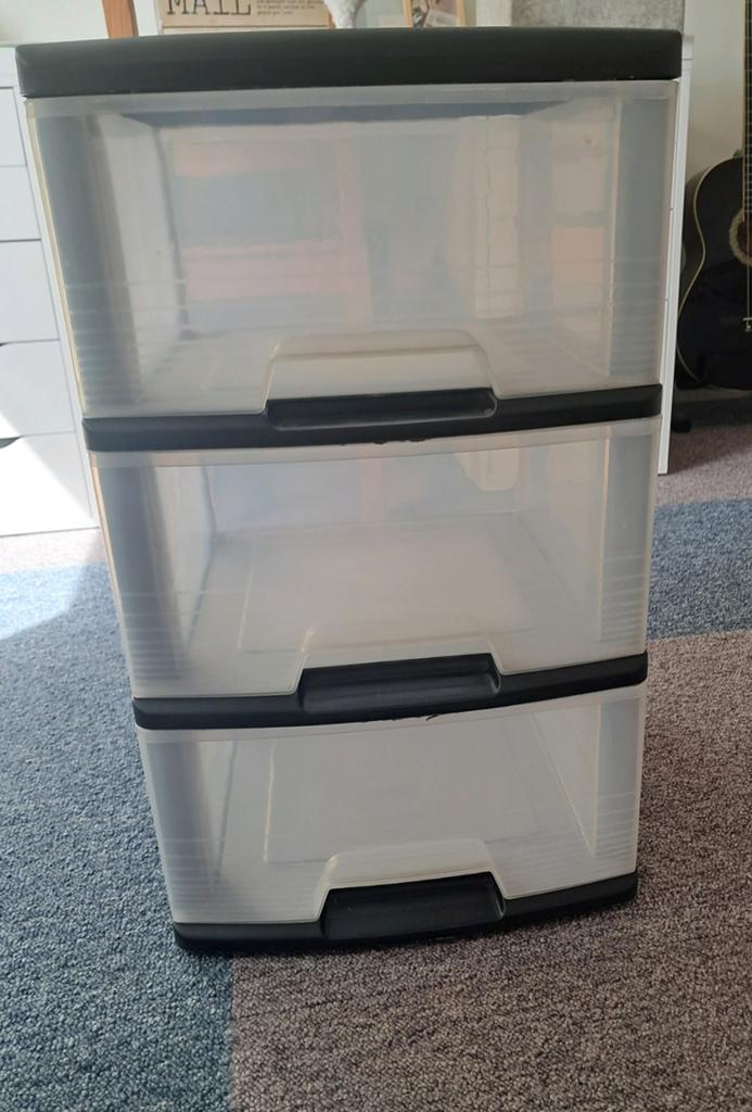 Ladekast plastic zwart met doorzichtige lades, Huis en Inrichting, Kasten | Ladekasten, Ophalen, Kunststof, Gebruikt, 50 tot 100 cm
