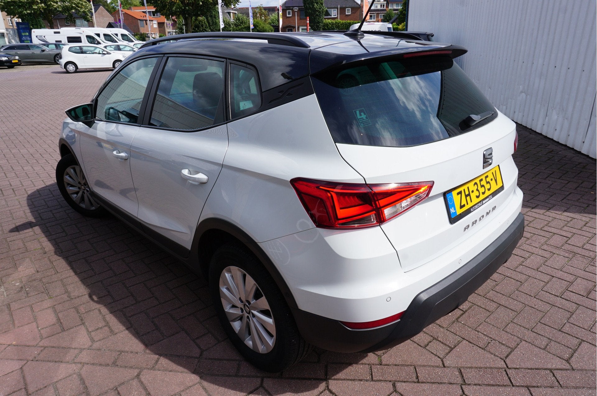 SEAT Arona 1.0 TSI Style Business Intense (bj 2019), Auto's, Seat, Voorwielaandrijving, Stof, Gebruikt, Origineel Nederlands