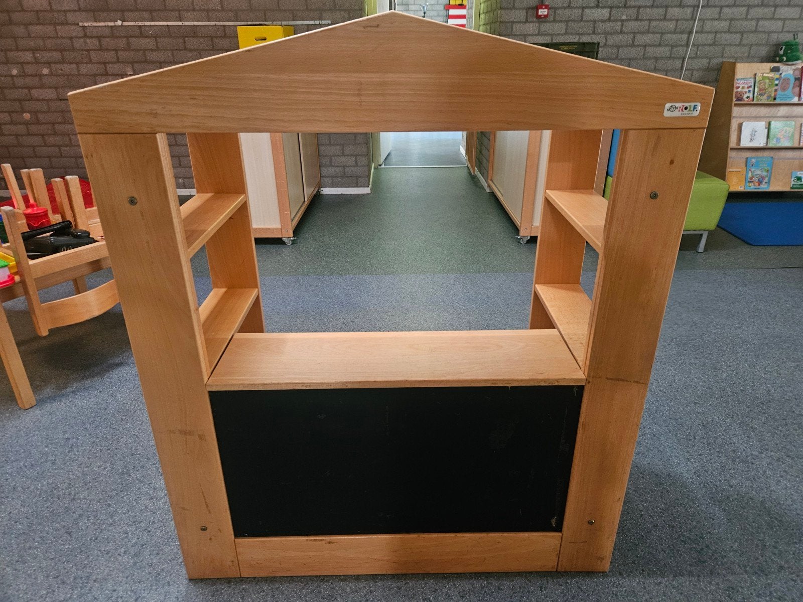 Rolf kinderopvang winkel/speelhuisje - mist schroef, Kinderen en Baby's, Ophalen, Gebruikt, Jongen of Meisje