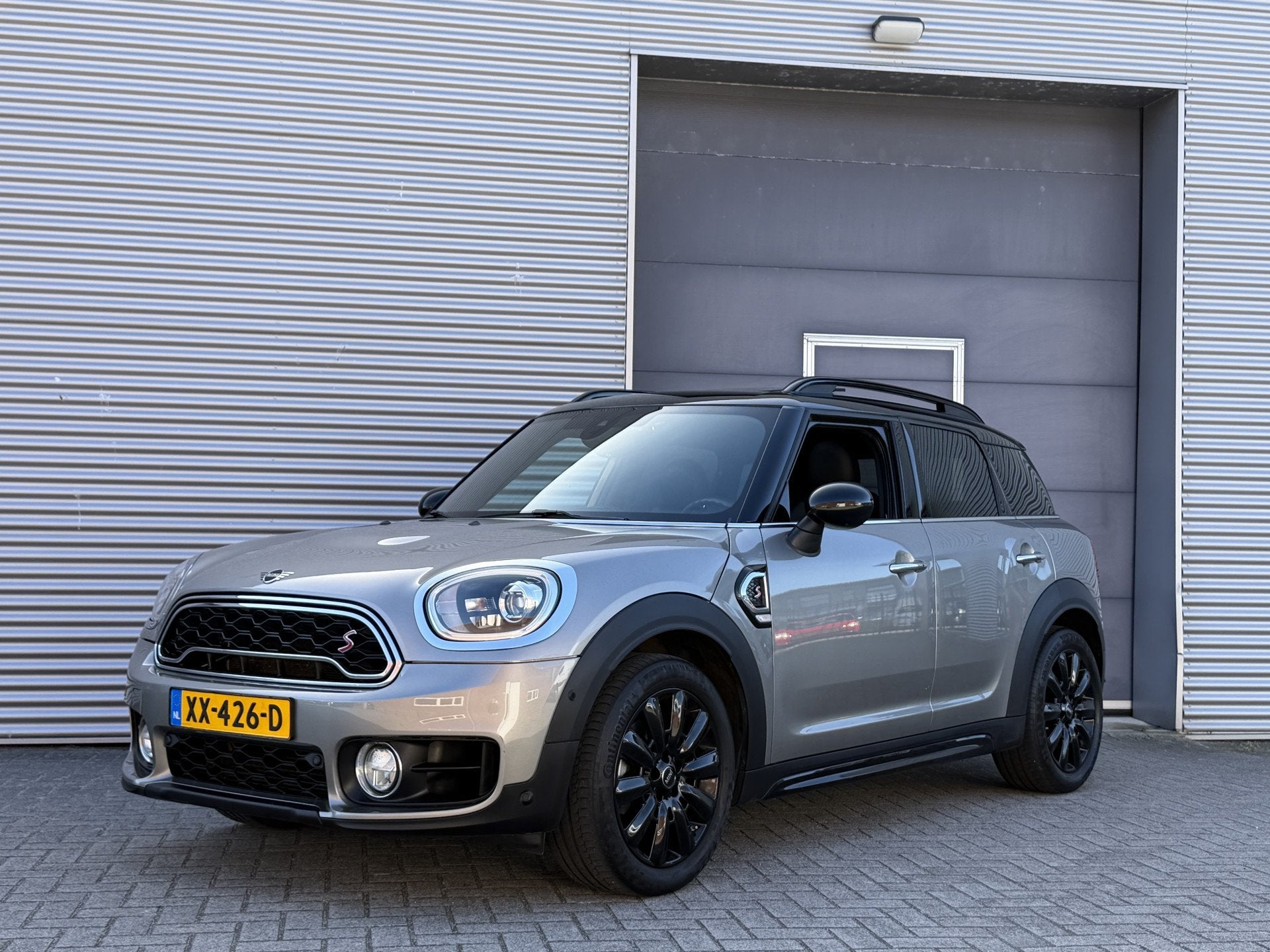 MINI Countryman 2.0 Cooper S Chili I Aut. I 192 PK I Carplay, Stoelverwarming, SUV of Terreinwagen, Zilver of Grijs, 5 stoelen