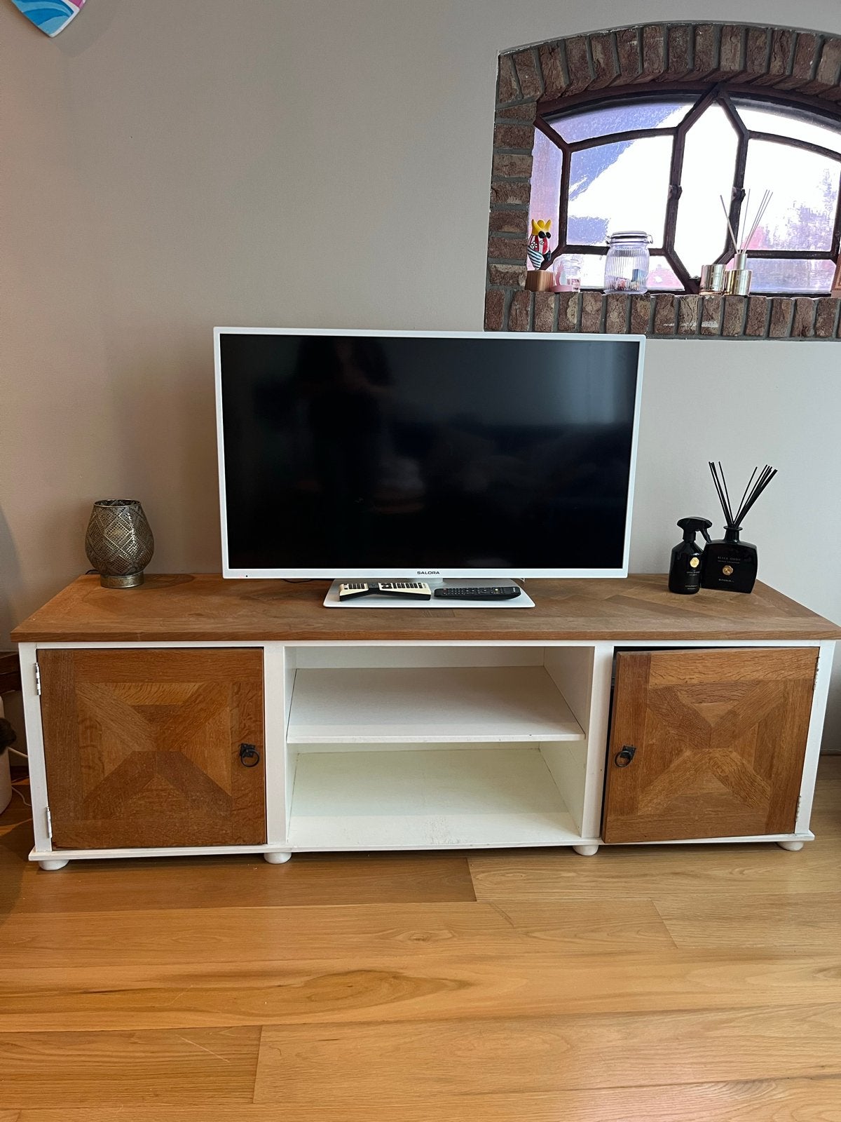 STV-meubel met houten blad en opbergruimte, Ophalen, Gebruikt, 150 tot 200 cm, Minder dan 100 cm