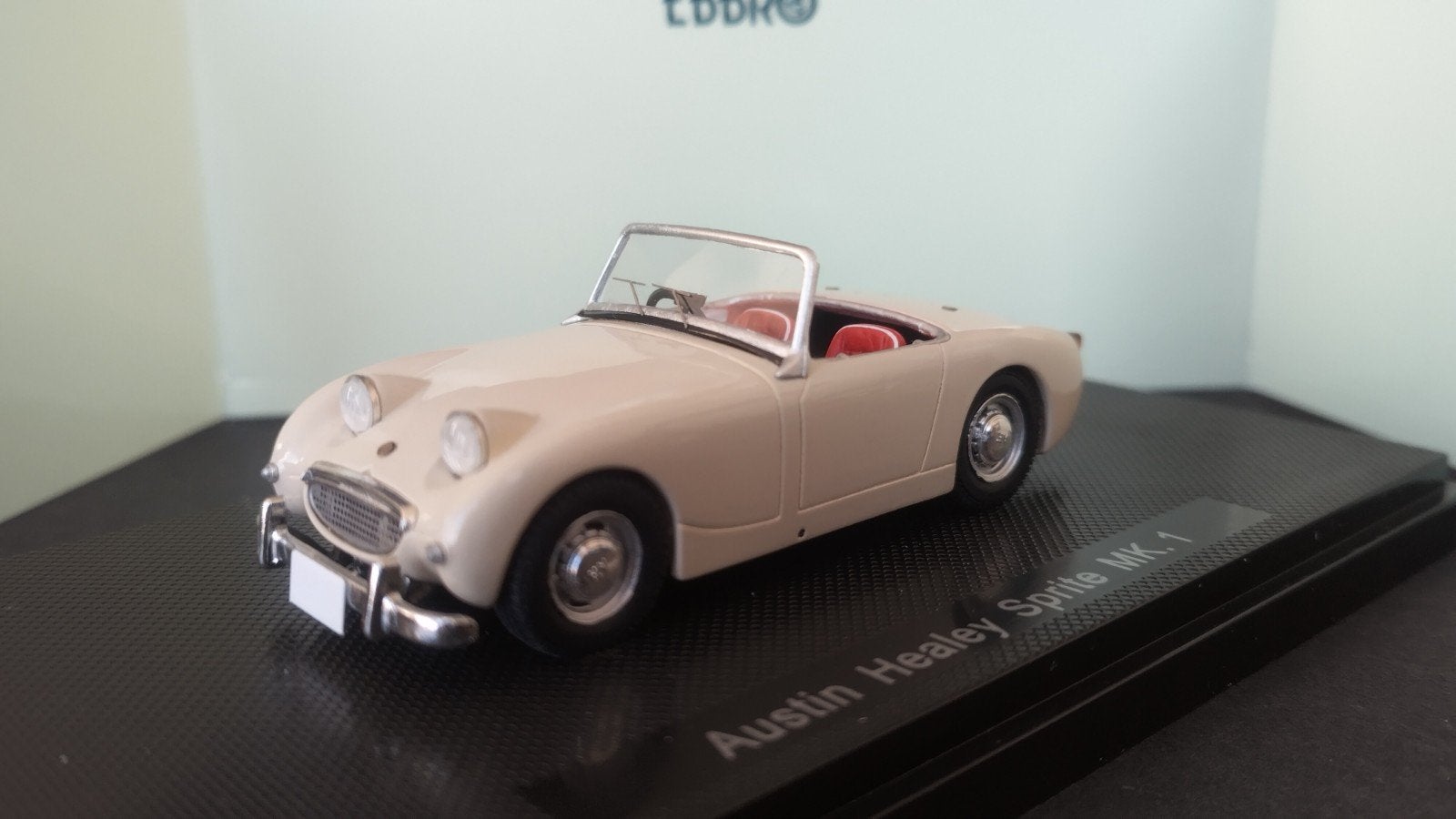 Austin Healey Sprite old English White 1:43 Ebbro Pol, Overige merken, Auto, Verzenden, .