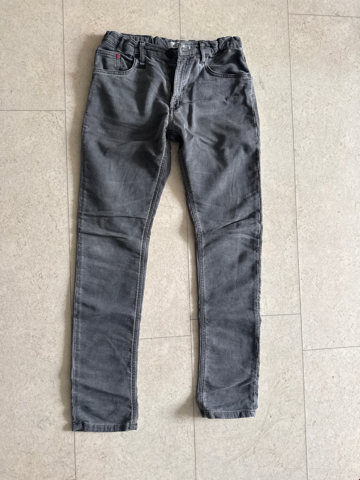 Jongens grijze spijkerbroek met stretch, mt 164, Ophalen of Verzenden, Zo goed als nieuw, Jongen, Broek