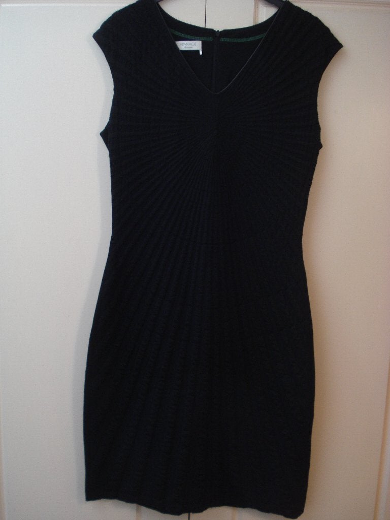 Apanage femme zwarte jurk maat 38, lange rits achterkant,, Maat 38/40 (M), Verzenden, Zwart, Apanage femme