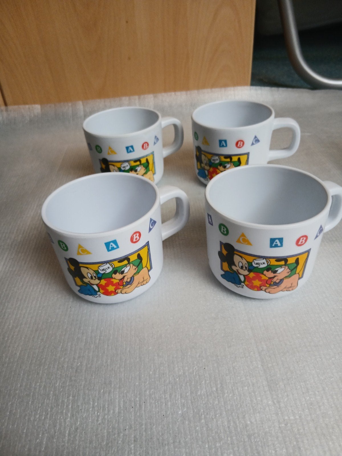 Mickey Mouse/Mini Mouse bekers, Huis en Inrichting, Ophalen, Overige stijlen