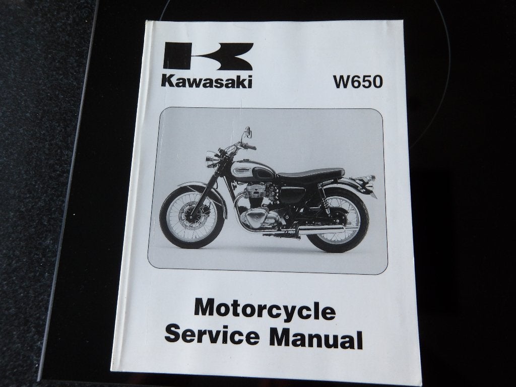 Kawasaki W650 Basisboek / Service Manual (1999), Motoren, Handleidingen en Instructieboekjes, Ophalen of Verzenden, Kawasaki