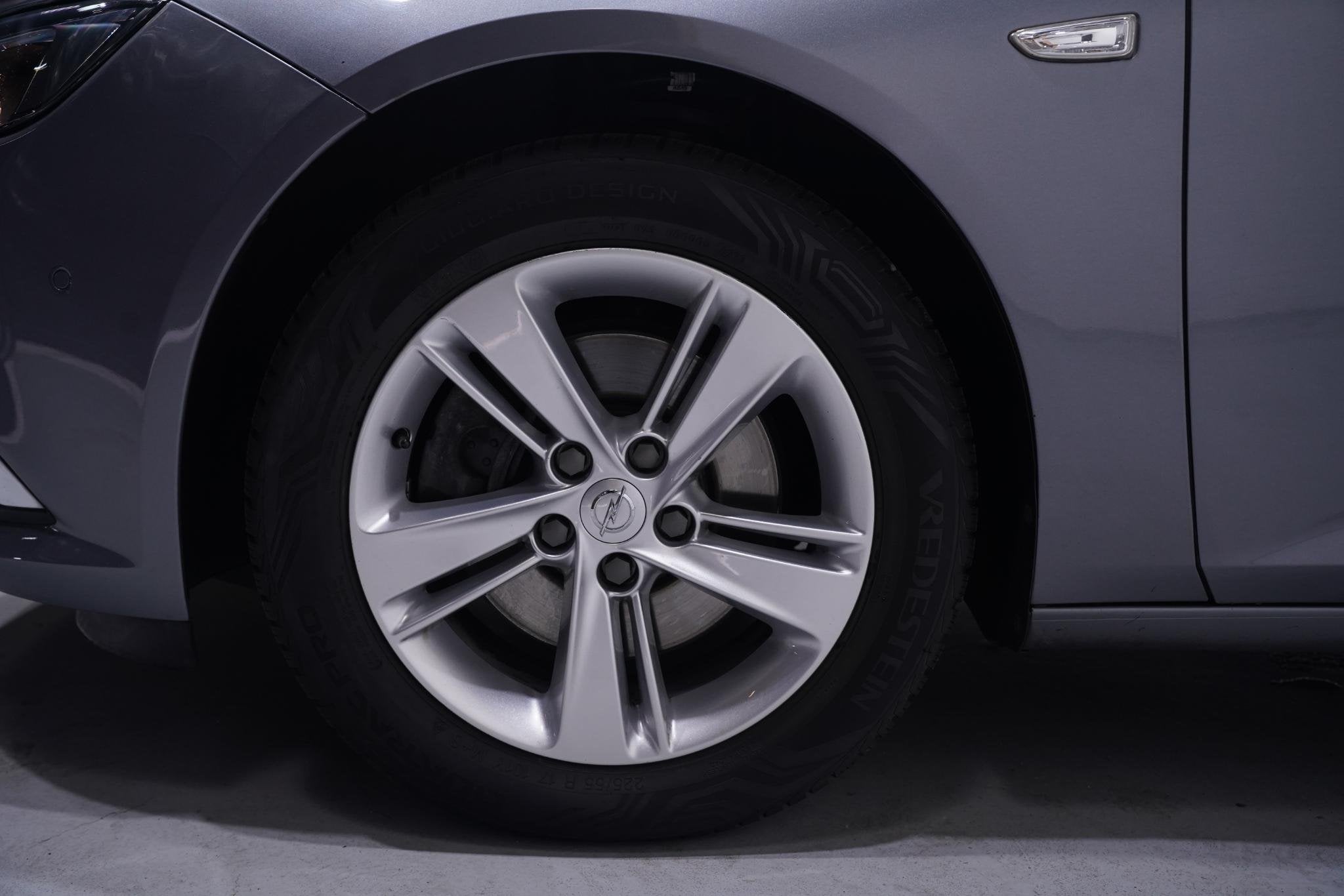 Foto 6 van Opel Insignia Grand Sport 1.6 CDTI Business Executive naviga