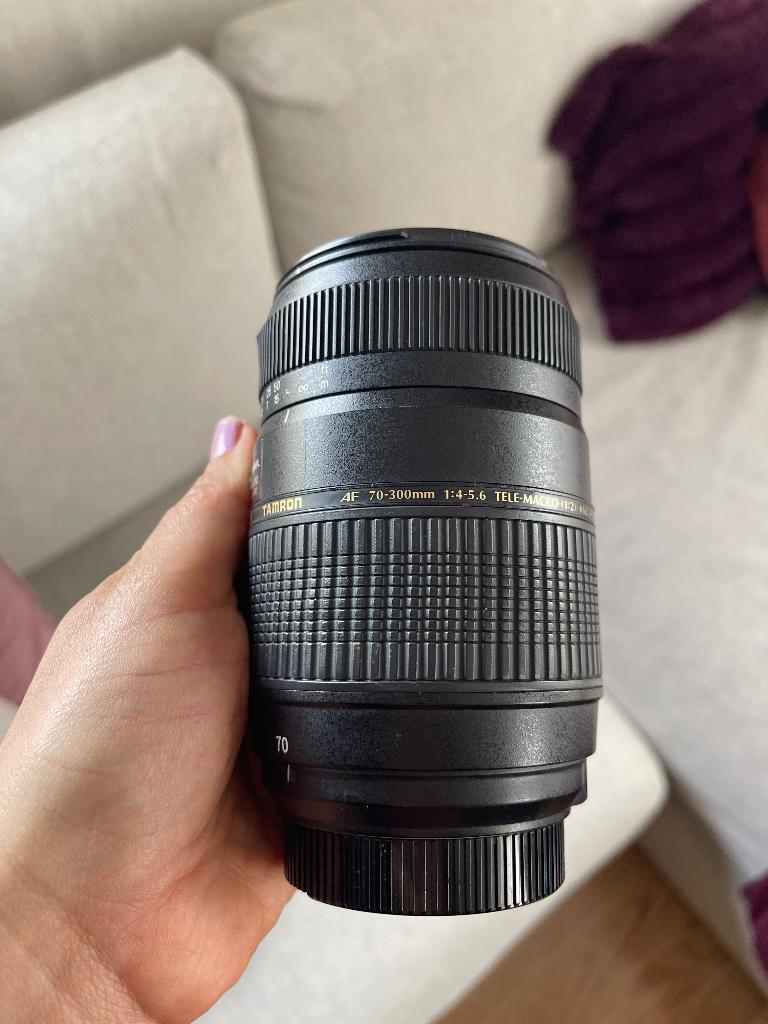 Tamron AF 70-300mm 4.5-5.6 voor Nikon, Ophalen of Verzenden, Zo goed als nieuw, Telelens, Zoom