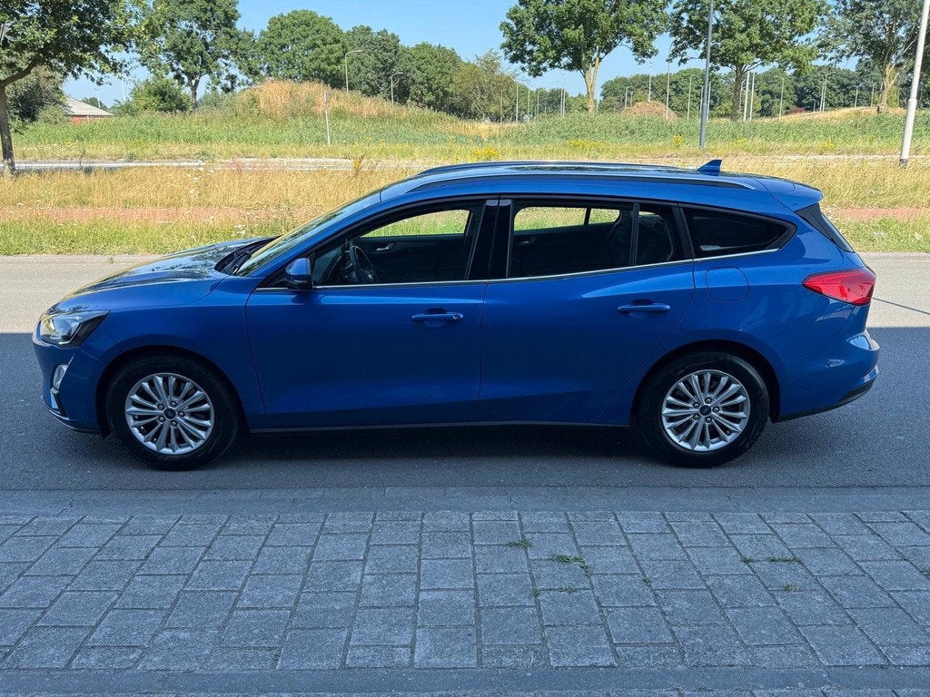 Ford Focus Wagon 1.0 EcoBoost Titanium Business/Navi/Camera/, Auto's, Ford, 125 pk, Gebruikt, Euro 6, Origineel Nederlands