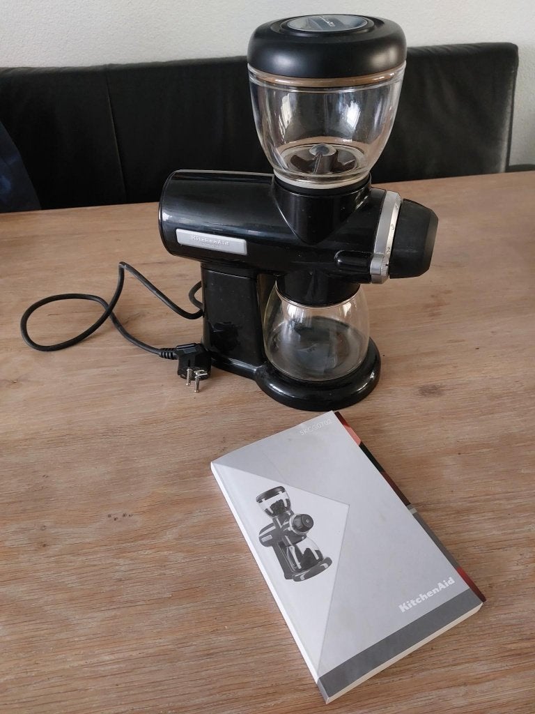 KitchenAid Artisan Koffiemolen (zwart) – Model 5KCG0702, Ophalen, Zo goed als nieuw, Overige modellen, Koffiebonen