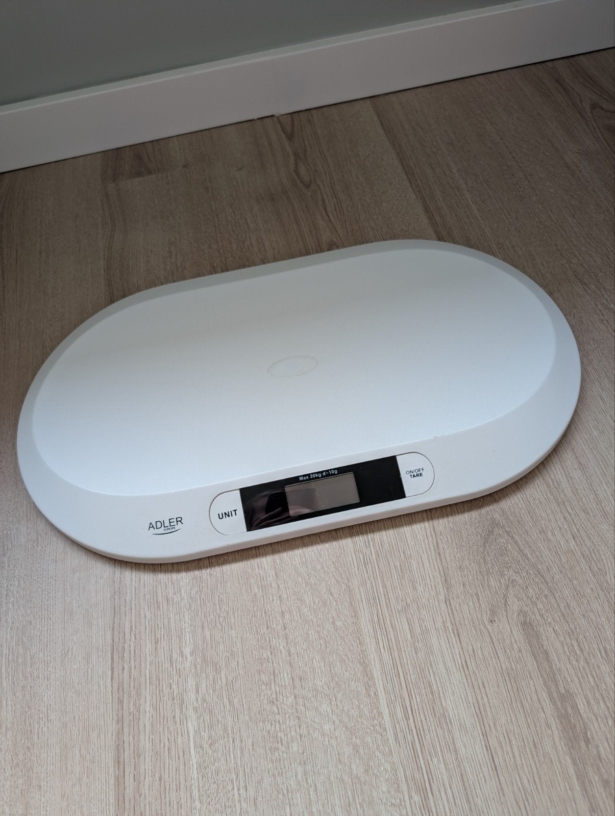 Adler Babyweegschaal - Max 20kg, Digitaal, Wit, Ophalen, Minder dan 10 kg, Overige typen, Fijner dan 1 gram